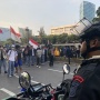 Anak STM Turun Aksi Kawal Putusan MK, Lagu Indonesia Pusaka Berkumandang