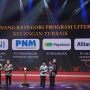 OJK Beri Penghargaan kepada PNM sebagai Pemenang Program Literasi Keuangan Terbaik