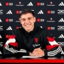 Manuel Ugarte Ingin Selamatkan Musim Manchester United: Mereka Pantas Dapat Trofi, Itu yang Kami Upayakan