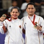 Emas Indonesia di Paralimpiade Paris 2024 dan Kemenangan Emosional Hikmat Ramdani-Leani Ratri Oktila