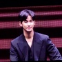 Keseruan Fan Meeting Kim Soo Hyun di Jakarta, Dari 'Menyala Nasi Gorrreng' Hingga Main Gasing Indonesia