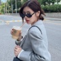 Intip 4 Gaya OOTD Chic ala Jung So-min yang Sayang Untuk Dilewatkan!