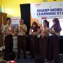 Tingkatkan Minat Literasi Siswa Sekolah Dasar Sharp Kembali Gelar Sharp Mobile Learning Station