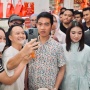 Gibran Ngaku Tak Ada Budaya Baca Buku di Keluarga, Netizen Maklum: Nggak Heran, Sekeluarga...