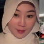 Diduga Mualaf Usai Posting Video Berjilbab di Masjid, Apa Agama Listy Chan?