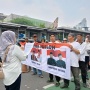 Gaungkan Coblos 3 Paslon, Pendukung Anies Kepung KPU saat Cagub-Cawagub Ambil Nomor Urut: Kami Tidak Mengancam!