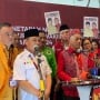 Momen Timses Ria Norsan-Krisantus Kurniawan Nyanyi Lagu Kegagalan Cinta saat Cabut Nomor Urut Pilkada Kalbar