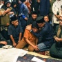 Bantu Kuatkan Ikang Fawzi usai Ditinggal Istri, Adab Anies Baswedan Jadi Perbincangan