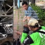 Viral Mobil Ditabrak Ojol Hingga Penyok, Reaksi Tak Biasa Pemilik Tuai Pujian