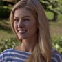 Main Bareng Sacha Baron Cohen, Rosamund Pike Gabung di Film Ladies First