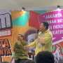 Malah Ketawa Ngakak Di-roasting Komika, Alip Baihak Sebut Pramono 'Woles': Baru Kali Ini Gue Sombong Malah Dipeluk