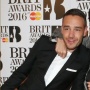 Penghormatan Terakhir Louis Tomlinson untuk Liam Payne, Sisipkan Pesan Panjang Nan Mengharukan