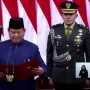 Gagah, Penampilan Mayor Teddy Kawal Prabowo di Pelantikan Presiden dan Wakil Presiden Curi Atensi