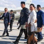 Dua Hari usai Purna Tugas, Momen Jokowi dan Iriana Santai Nikmati Kuliner di Warung Sate di Solo Tuai Sorotan