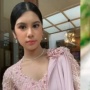 Gandeng Sang Ayah Saat Pelantikan, Adab Azizah Salsha Digunjing dan Dibandingkan dengan Anak AHY