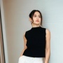 Simpel dan Elegan, 4 OOTD Monokrom ala Pevita Pearce yang Wajib Kamu Coba!