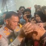 Usai Rapat Bareng Komisi III, Kapolda NTT Usap-usap Kepala Ipda Rudy Soik: Kamu Tetap Anak Saya