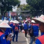 Masih Demo di Patung Kuda, Buruh Ancam Terobos Pagar Polisi Bila MK Tak Cabut UU Cipta Kerja