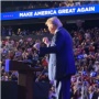 Viral Donald Trump Joget di Atas Panggung, Netizen Indonesia: Ngikut Prabowo Nih