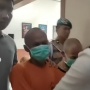 Perlakuan Polisi Gunduli Gunawan Sadbor Diprotes Netizen: Kok Pegawai Komdigi Bekingi Judol Gak Dibotakin?