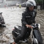 Luber! Imbas Hujan Awet di Jakarta Sejak Semalam: Satu RT di Jakbar dan Sejumlah Jalan Terendam Banjir