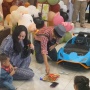 Rayakan Ultah Pertama Anak, Denise Chariesta Bagi-Bagi Sepeda ke Anak Yatim Piatu
