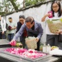 Libur Kampanye, Pramono Anung Ziarah ke Makam Orang Tua dan Gus Dur