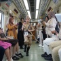 Rayakan Hari Pahlawan Nasional, KAI Ajak Anak-anak Fashion Show di LRT Jabodebek