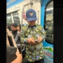 "Lapor Mas Wapres" Trending! Foto Menteri Abdul Mu'ti Berdiri di MRT Sambil Main HP Ikut Disorot