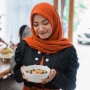 Jangan Sampai Dilakukan, Ini Cara Makan yang Tidak Disukai Rasulullah SAW
