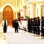Presiden Prabowo Tiba di Qasr Al Watan, Disambut Langsung Pangeran MBZ