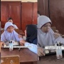 Viral Bocah SD Rela Tak Santap Menu Makan Siang Gratis Demi Ibunya, Alasan di Baliknya Bikin Mewek