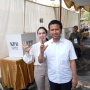 5 Makna Tersembunyi di Balik Busana Putih,  Seperti yang Dikenakan Arumi Bachsin dan Emil Dardak