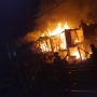 Kebakaran Hanguskan Rumah Padat Penduduk di Tanah Abang, 80 Orang Terdampak!
