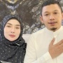 Didampingi Suami, Shella Saukia Minta Maaf atas Kisruh Umrah Isa Zega