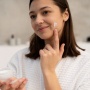4 Rekomendasi Krim Malam Anti Aging untuk Kulit Awet Muda, Mulai Rp75 Ribu