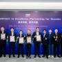 Serius Masuk Indonesia, Geely Auto Teken Kerja Sama dengan 5 Dealer Lokal