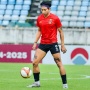 Akun IG Hein Phyo Diserang Netizen, Pemain Myanmar Ini Tendang Bola ke Kepala Marselino
