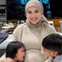 7 Potret Baby Bump Kesha Ratuliu di Kehamilan Ketiga, Punya Anak Cowok Lagi
