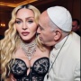 Madonna Picu Kemarahan Publik, Unggah Foto Intim dengan Paus Fransiskus Pakai AI