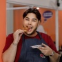 Ivan Gunawan Rambah Bisnis Kuliner, Kini Jual Nasi Kulit dengan Harga Murah Meriah