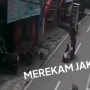 Sadis! Wanita Diseret 100 Meter oleh Terduga Maling Motor di Cilincing, Warga Geram!