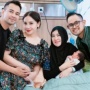 Dikira Hamil Saat Jenguk Shandy Purnamasari, Harga 'Daster' Nagita Slavina Bikin Kaget