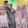 Mengenal Keluarga Ustadz Maulana, Pedakwah Langganan TV yang Gaya Ceramahnya Dicibir Gus Miftah