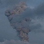 Gunung Ibu Kembali Erupsi, Semburkan Abu Vulkanik 2.000 Meter