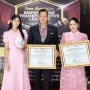 Bangga! AHY Raih Dua Penghargaan Bergengsi pada Pasca Award 2024 Universitas Airlangga