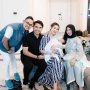 Jenguk Shandy Purnamasari yang Baru Melahirkan, Cara Aaliyah Massaid Gendong Baby J Jadi Perbincangan