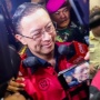 Sama-Sama Tersangka Korupsi, Publik Miris Bandingkan Nasib Tom Lembong dan Harvey Moeis: Cuma di Konoha...