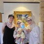 5 Potret Reiko Barack dan Princess R, Pesona Mertua Syahrini Disorot saat Momong Cucu
