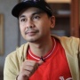 Segini Pendapatan Raditya Dika dari YouTube, Pantas Santai Diprotes Anak saat Pakai Baju Bolong